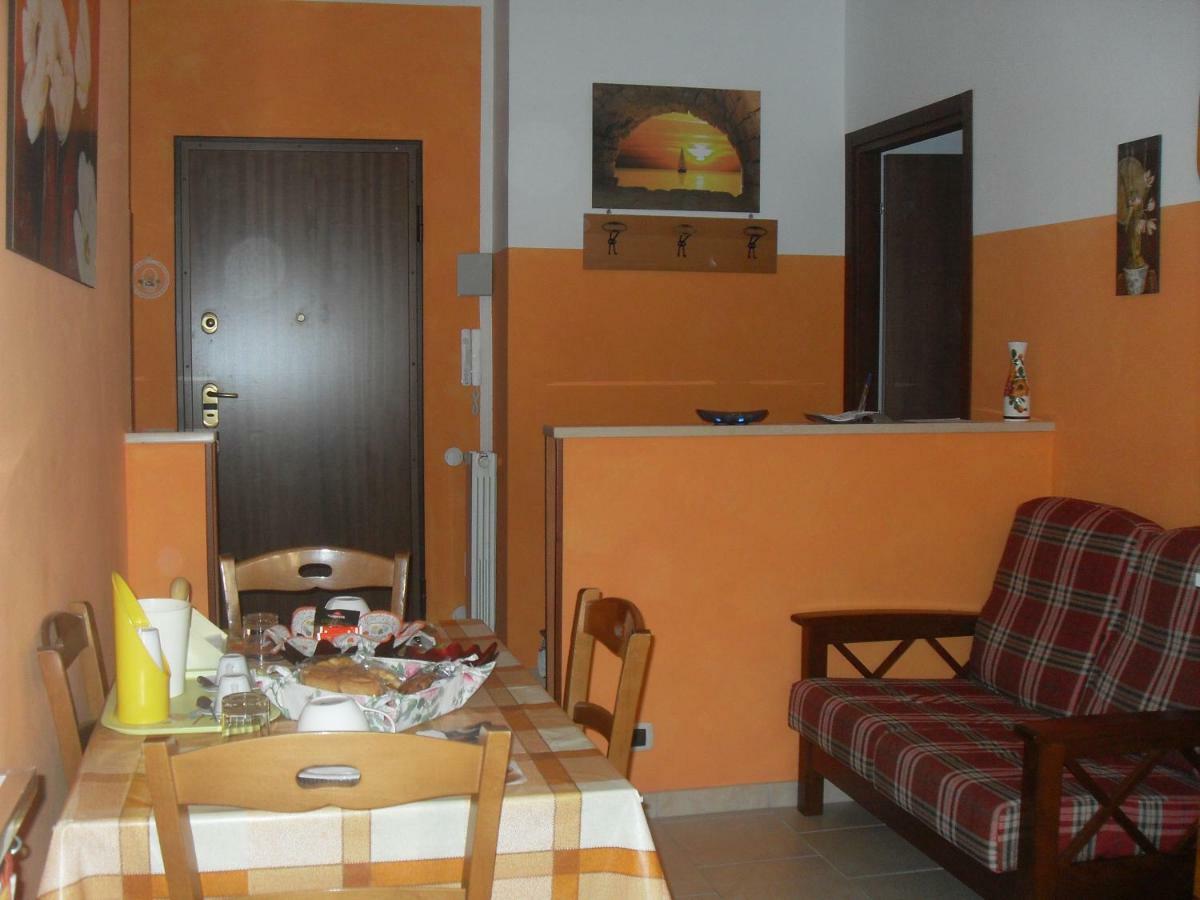 Sempione 72 Bed & Breakfast Pogliano Milanese Екстериор снимка