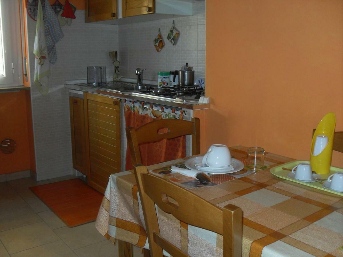 Sempione 72 Bed & Breakfast Pogliano Milanese Екстериор снимка