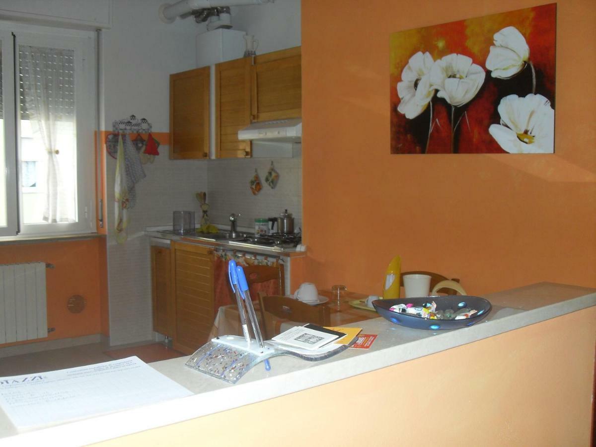 Sempione 72 Bed & Breakfast Pogliano Milanese Екстериор снимка